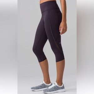 Lululemon Pace Perfect Crop 17"
